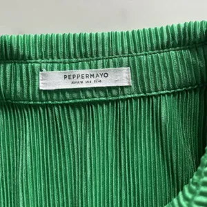 Peppermayo Soho Chic Pleated Shirt Dress Jade Green Sz 8 thumbnail 3