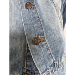 Talbots Classic Denim Trucker Jacket Womens Size L Blue Light Wash 100% Cotton thumbnail 3