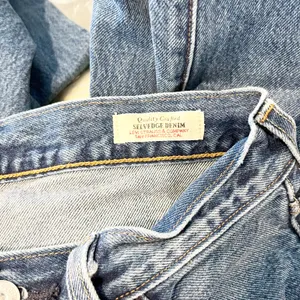Levi's Original 501 100% Cotton Mid Rise Button Fly Denim Straight Jeans Blue 25 thumbnail 8