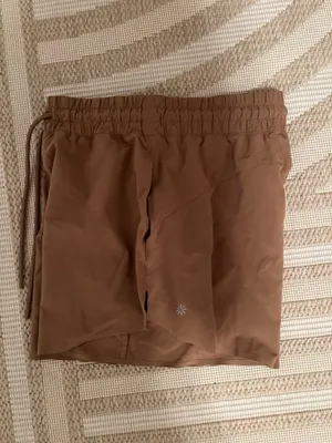 Athleta Shorts Brown Women’s XS thumbnail 2
