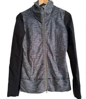 Lululemon Daily Yoga Jacket EUC thumbnail 1