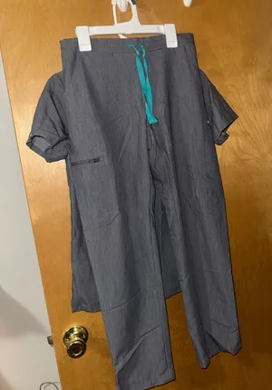 FIGS Scrub Set Jogger thumbnail 1