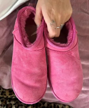 UGG Mini Boots thumbnail 7