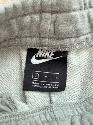 Gray Nike Sweatpants Size S thumbnail 2