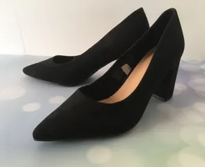 Black Heels, Size 7 1/2 thumbnail 4