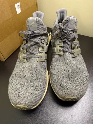 adidas UltraBoost Men’s Shoes Size 11 thumbnail 2