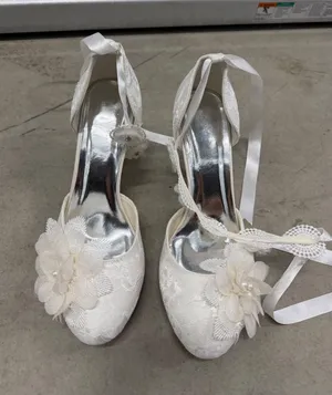 White Lace Floral Bridal Heels Ribbon Tie Ankle Strap Wedding Pumps Size 42 thumbnail 1