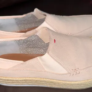 Ellen DeGeneres Women's Espadrille Slip-Ons in Light Pink thumbnail 5