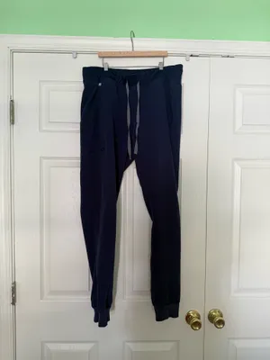 FIGS Navy Women’s Set Scrubs Large thumbnail 4