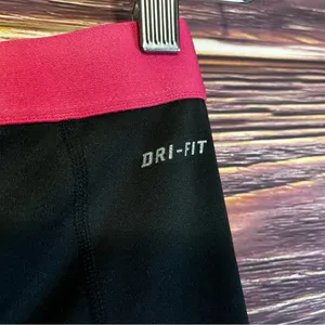 Nike Comfort Pro Women’s Pant Medium Black Mid Rise Fitted. thumbnail 3