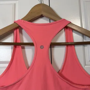 Lululemon Racerback Tank Top Womens 6 Pink Scoop Neck Activewear Gym Yoga thumbnail 7