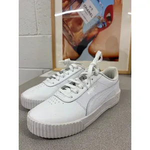 Puma Size 7.5 Carina White Silver Low Top Lace Up Tennis Shoe Athletic Sneakers thumbnail 2