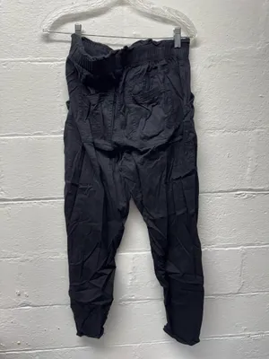 Old Navy Dressy Cinched Waist Pants thumbnail 5