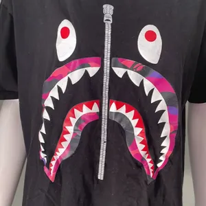 BAPE A Bathing Ape T-Shirt Graphic Shark Tee Unisex Size Large thumbnail 2