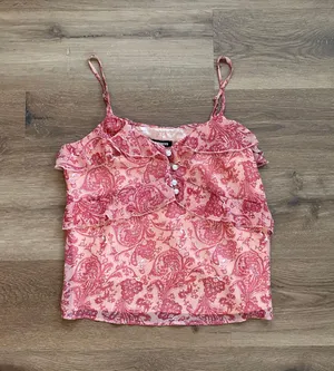 Express paisley top thumbnail 1