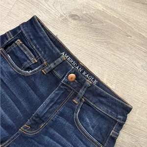 •American Eagle• Hi Rise Shortie Shorts thumbnail 4