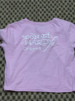 Women’s Ed Hardy Y2K Bubblegum Koi Fish Baby Tee Size Medium thumbnail 5