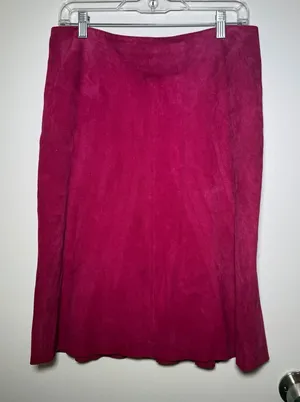 Tahari Fuchsia A-Line Skirt 100% Leather Suede Size 10 thumbnail 1