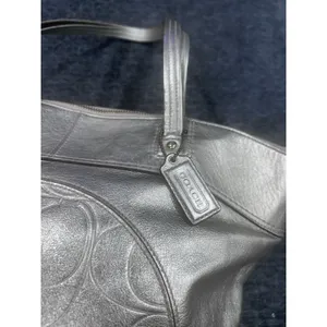 Coach Laura F18336 Metallic Silver Leather Large Tote Embossed Signature C thumbnail 4