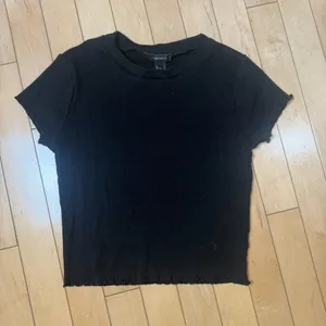FOREVER 21 Cropped Ribbed Baby T Tee Shirt Top Black Size Small thumbnail 2