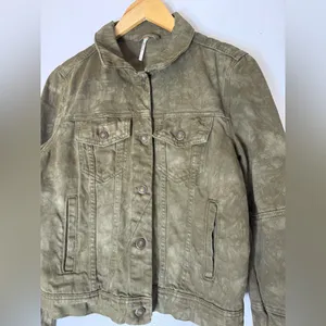 Free People Green Military Camouflage Jean Jacket‎ Small thumbnail 3