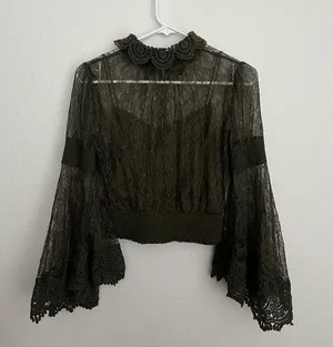 Alice + Olivia Moss Green Bell-Sleeve Crochet Collared Top Boho Fairy Grunge Witchy Ethereal thumbnail 7