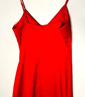 Elliatt Women's Red Satin V-Neckline Sleeveless Satin Midi Dress Size XS thumbnail 11