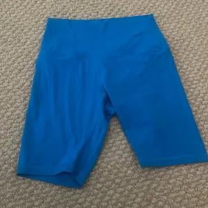 Size 6. 8 inch inseam Lululemon electric blue biker shorts. Only worn 2-3 times thumbnail 1