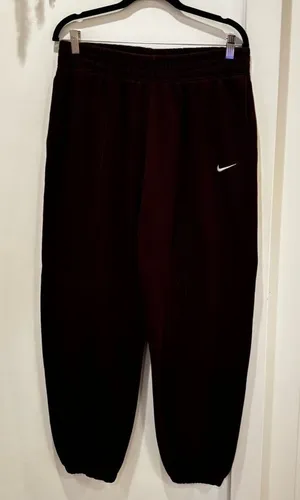 Nike Therma Fit Dark Maroon High Waist Women's Jogger Elastic Waist Size Large thumbnail 1