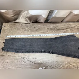 Good American Good Legs Low Distressed GLLSP257BT NWT‎ Black Size 4 thumbnail 6