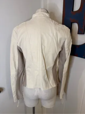 Free People Light Cream Women's Zip-Front Jacket Sz 6 faux Leather thumbnail 4