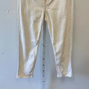 Abercrombie & Fitch Petite Ultra High Rise Ankle Straight Jeans Stretch Cream‎ thumbnail 5