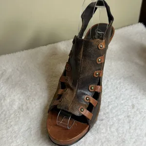 Donald J Pliner Heels Womens 10 Saddle Vishad Open Toe Distressed Leather‎ thumbnail 3