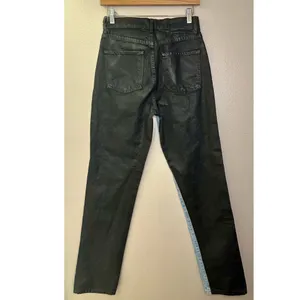 NWT REVICE High Rise Harlow Straight Leg Two-Tone Jeans in Black and Blue thumbnail 7