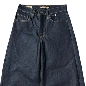 NEW Levi's Premium 726 High Rise Wide Leg Indigo Dark Wash Jeans Size 27 thumbnail 3