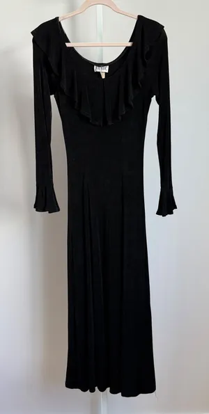 VTG‎ BASIC USA sz M Black Long Sleeve Ruffle Neck Maxi Dress Witchy Whimsygoth thumbnail 1