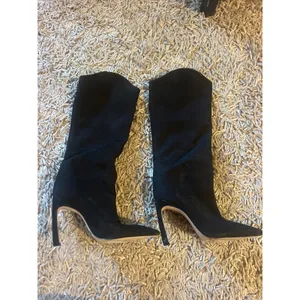 SCHUTZ Maryana Sculpt Pointed Toe High Heel Boots Shoe Black Nubuck Leather Sz 9 thumbnail 2