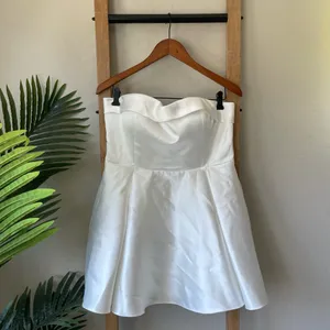 NWT Meshki White Satin Mini Eileen Dress thumbnail 2