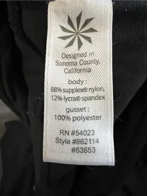 Athleta Be Free Black Crop Capri Leggings 17" Inseam High Rise Athletic Yoga Pan thumbnail 8