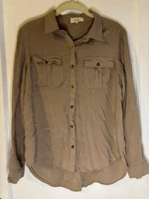 Love Note Light Weight Button Down thumbnail 1