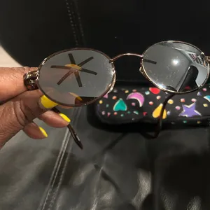 Stylish Brown Oval Sunglasses Black thumbnail 6