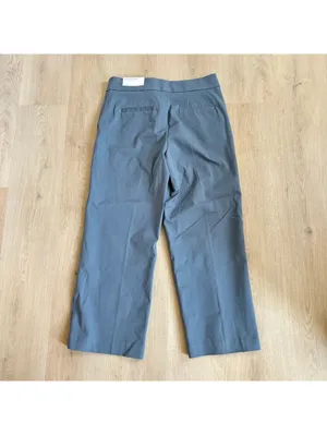 Loft NWT Women's Gray High Rise Slim Wide Leg Crop Pants Size 6 thumbnail 8