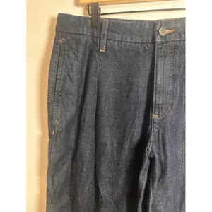 Banana Republic Mid-Rise Straight Pleated Denim Cropped Trousers‎ Indigo 31/12 thumbnail 3