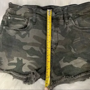 See Thru Soul High Rise Boyfriend Shorts Camo 25 thumbnail 10