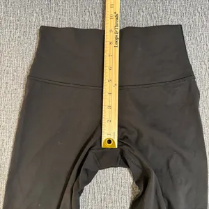 Lululemon Cropped Black Leggings thumbnail 13
