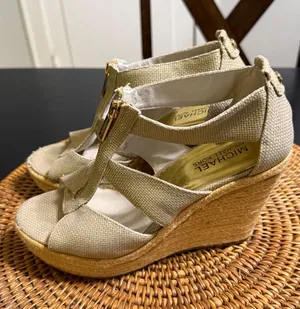 Michael Michael Kors Gold‎ Espadrille Wedge Sandals Front Zip Womens 7M PW13K thumbnail 1