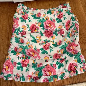 For Love & Lemons Becca Mini Skirt in Ivory With Pink Flowers size Medium thumbnail 4