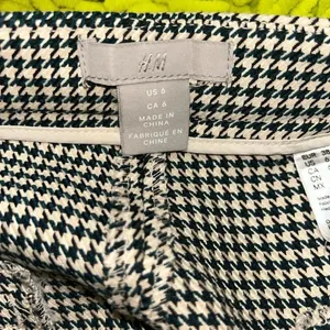 H&M Black and White Ankle Length Dress Pants(Size 6) thumbnail 7