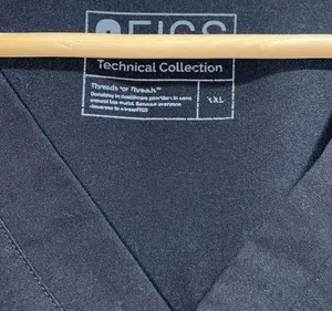Figs xxl shirt black double pocket v‎ neck technical collection embroidery thumbnail 3