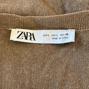 Zara L Knit Vest Top longline V-neck button-up front sleeveless sweater linen thumbnail 4